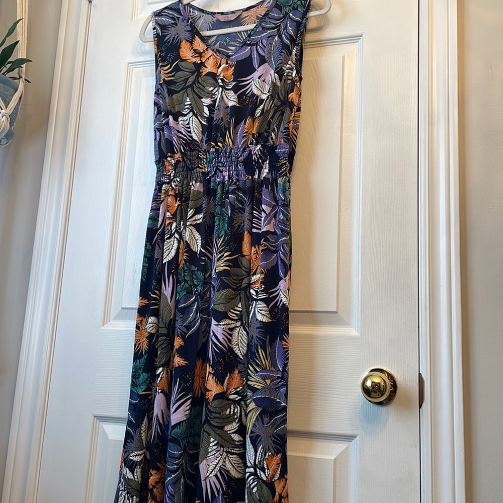 FLORAL PRINT MAXI DRESS